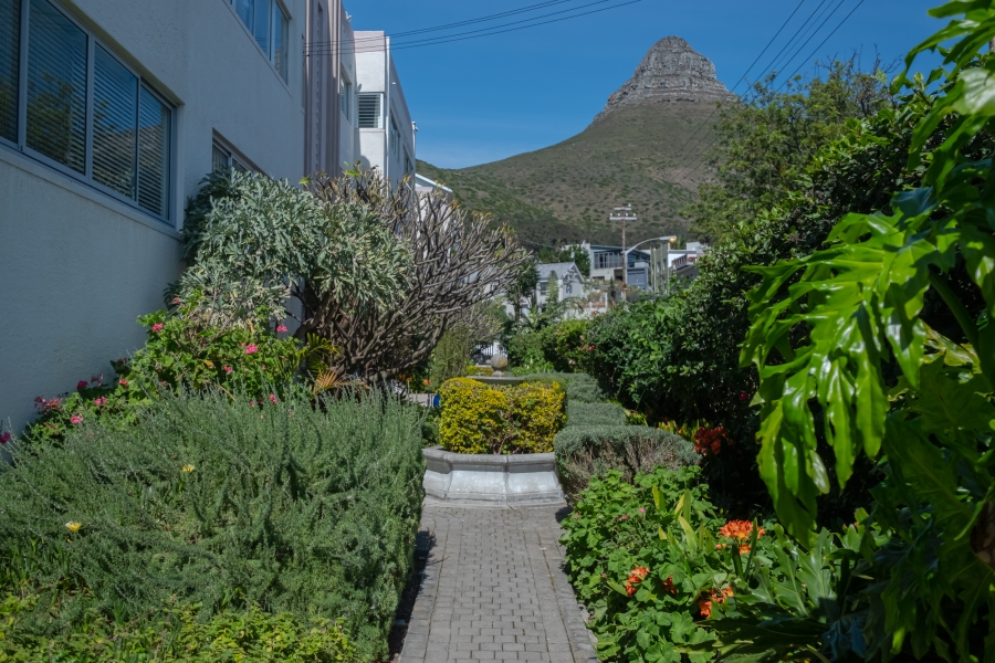 2 Bedroom Property for Sale in Fresnaye Western Cape